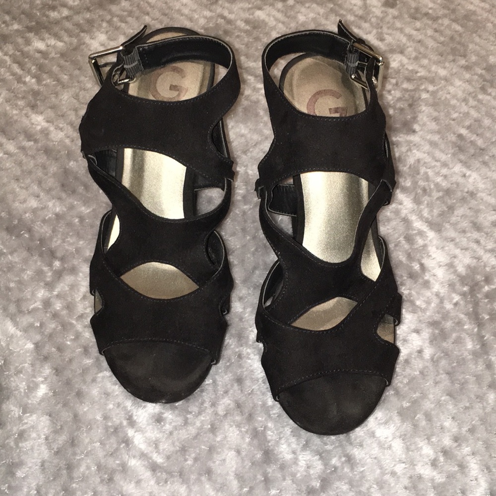 Black velvet wedges